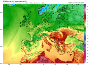 Temperaturile estimate a se inregistra in cursul dupa-amiezii de vineri. Tara noastra se va afla in mijlocul advectiei de aer tropical, iar maximele termice pot atinge chiar si 30 de grade Celsius, cu totul izolat. Sursa: tropicaltidbits.com, model GFS.