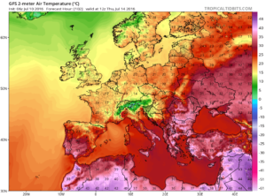 Temperaturile asteptate in cursul dupa-amiezii de joi. Canicula va fi la putere mai ales in sudul Romaniei, unde sunt asteptate maxime termice de pana la 39 de grade Celsius. Sursa: tropicaltidbits.com, model GFS.